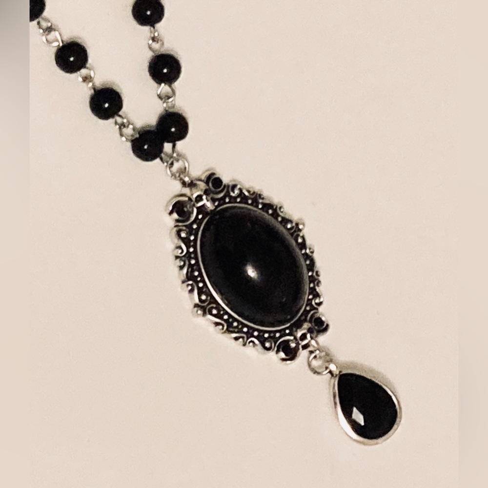 Upcycled Killstar Ethel necklace - Picture 4 of 4